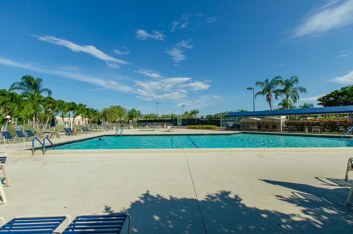 9215 Flynn Circle, Unit 3 Boca Raton, FL 33496 - Photo 46 of 52 9215 Flynn Circle Small 72p-5