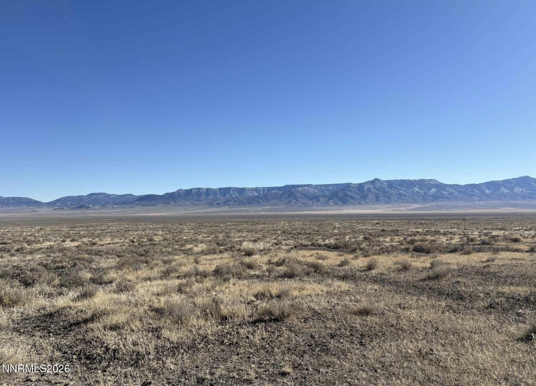 101213 Fencemaker Road Lovelock, NV 89419 - Photo 14 of 17 a view of an lake and mountain