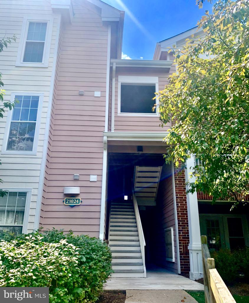 21024 Timber Ridge Terrace, Unit 302 Ashburn, VA 20147 - Photo 19 of 26 Quiet yet and centrally located
