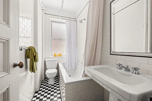 $2,500,000 | 27 East 95th Street, Unit 3E | Upper East Side