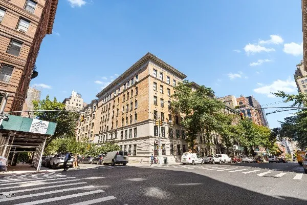 $2,500,000 | 27 East 95th Street, Unit 3E | Upper East Side