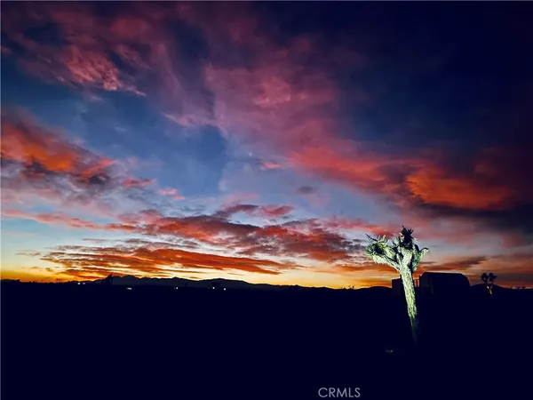 a view of a sky