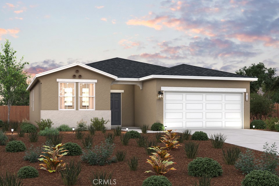 1629 Castro Chowchilla, CA 93610 - Photo 1 of 1 a front view of a house with garden