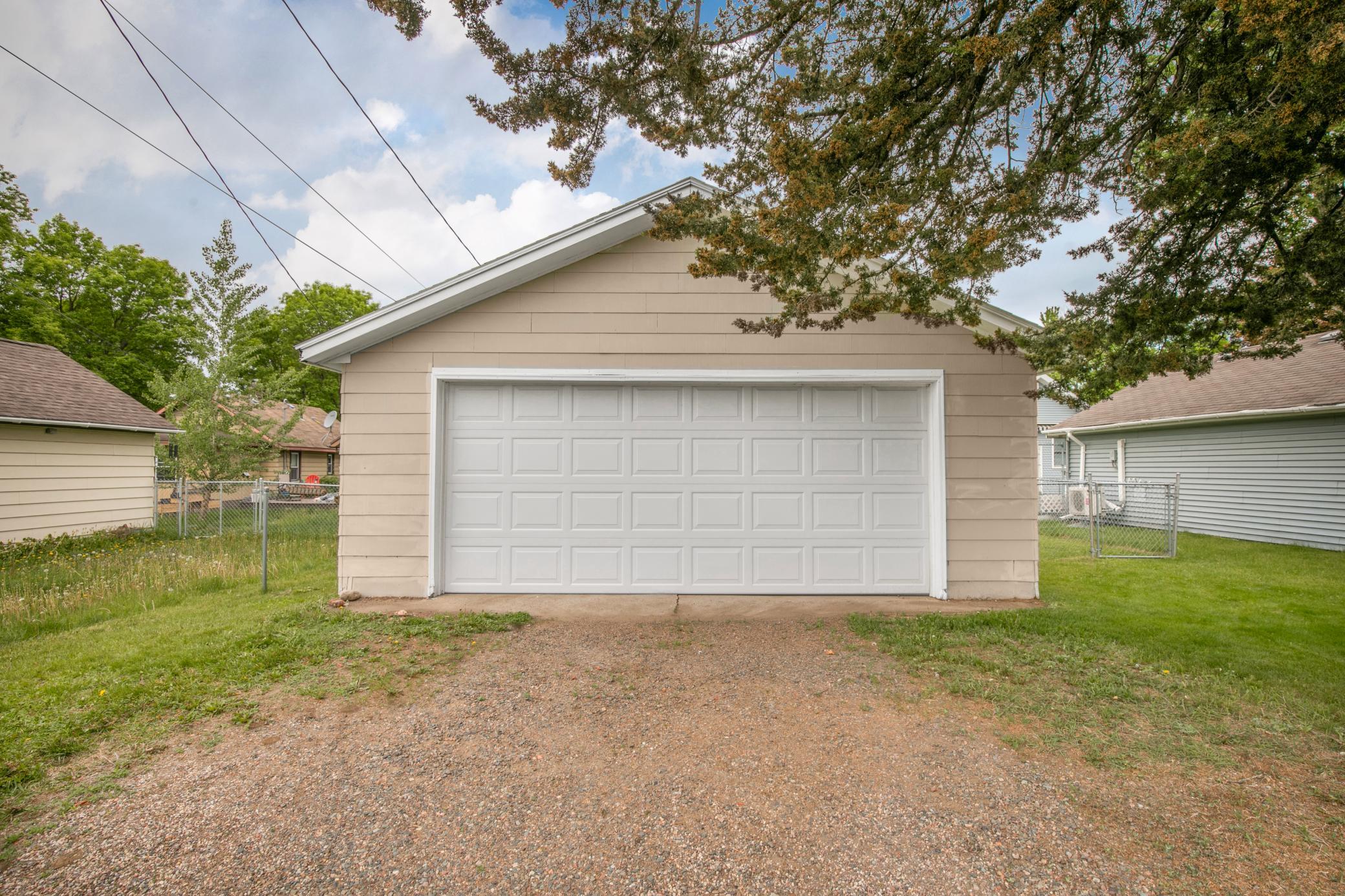 524 2nd Street Southeast St. Cloud, MN 56304 - Photo 5 of 22