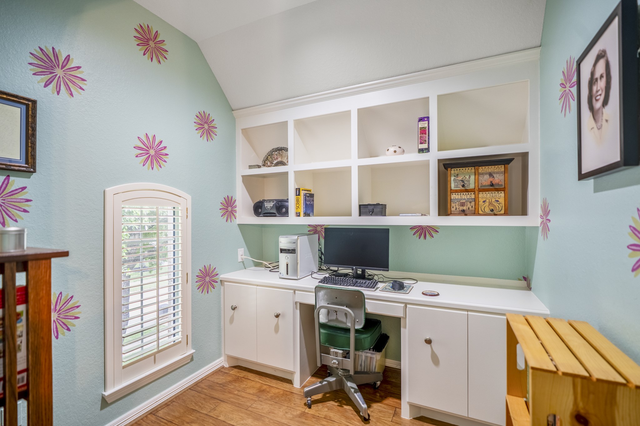 1438 Hatchmere Place Spring, TX 77379 - Photo 28 of 50 Here you have an additional study nook - which is just off the bedroom - ideal for a second office, craft room or homework station, offering built in desk & shelving.
