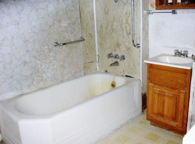 357 Center Road Fairfield, ME 04937 - Photo 5 of 11 Bathroom