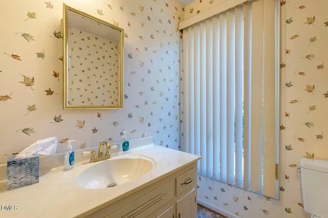 $650,000 | 3028 Ethan Lane, Raleigh, NC 27613