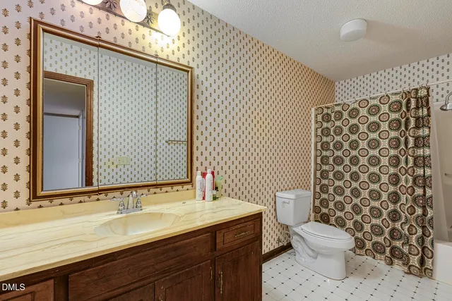 $650,000 | 3028 Ethan Lane, Raleigh, NC 27613