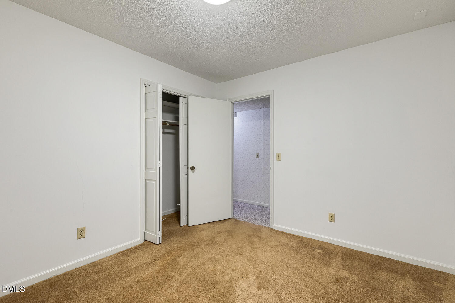 3028 Ethan Lane Raleigh, NC 27613 - Photo 35 of 58 052