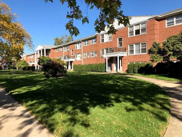 $1,300 | 6245 North Cicero Avenue, Unit GS, Chicago, IL 60646
