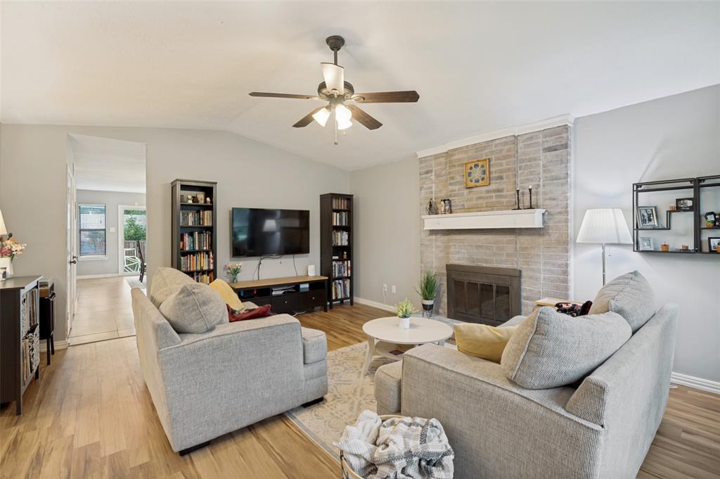 1021 East Peters Colony Road Carrollton, TX 75007 - Photo 4 of 26