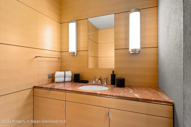 $75,000 | 720 Nell Erickson Road, Aspen, CO 81612