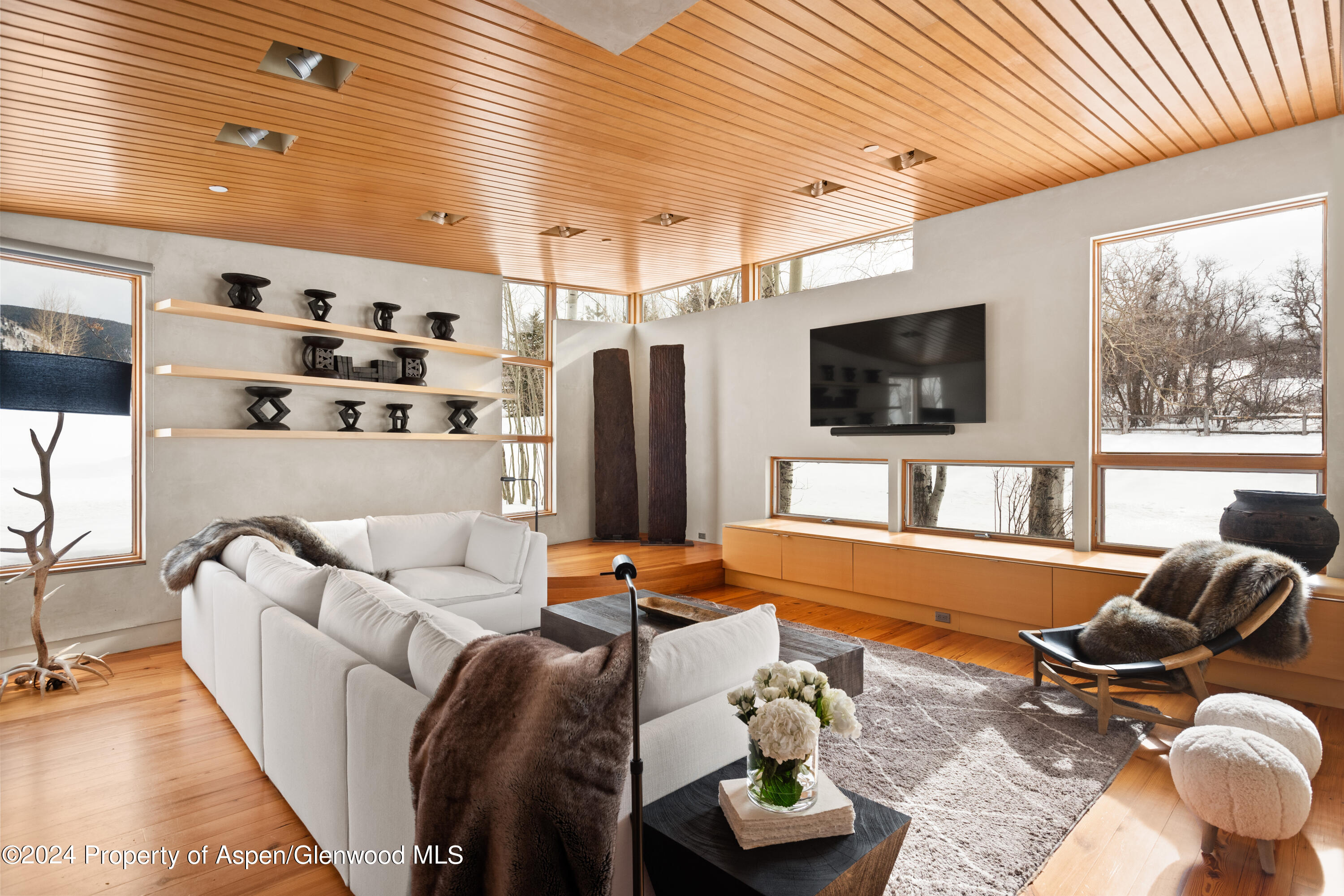 720 Nell Erickson Road Aspen, CO 81612 - Photo 10 of 36 01-700NellErickson_240125001