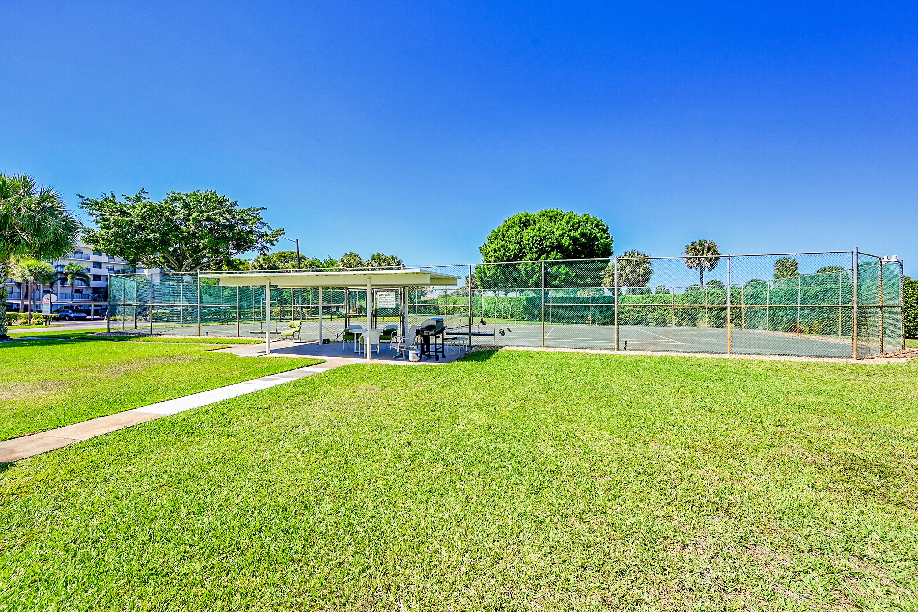 9165 Southwest 14th Street, Unit 1205 Boca Raton, FL 33428 - Photo 28 of 28 Community Tennis