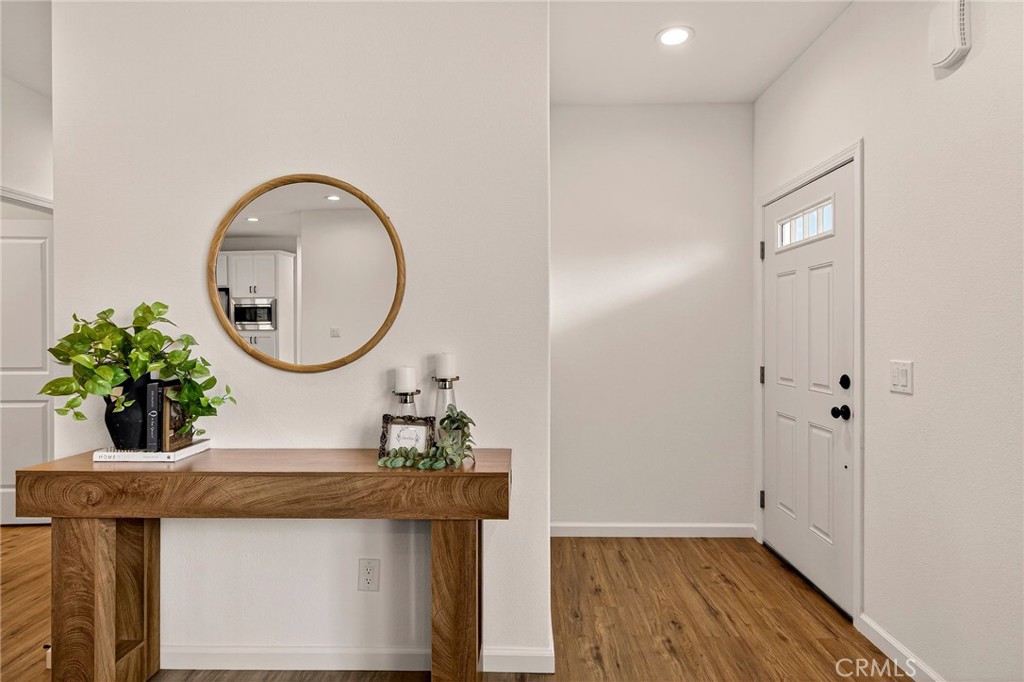 6160 Beacon Court Paradise, CA 95969 - Photo 6 of 34 a view of a hallway with entryway