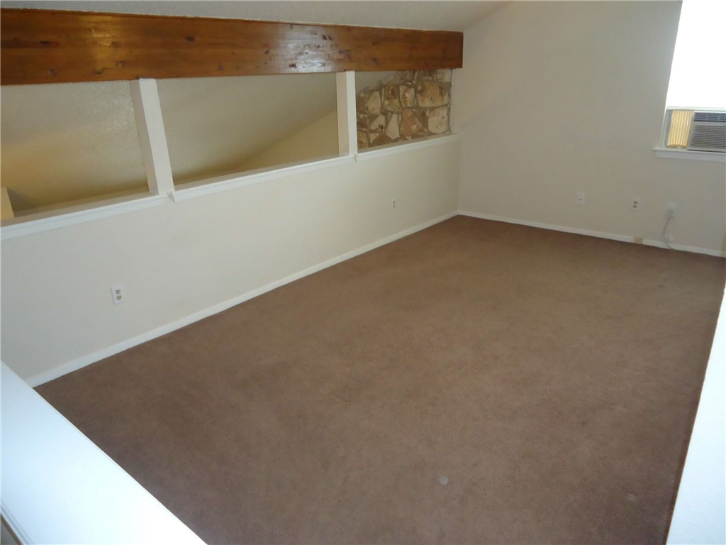 2213 Singletree Avenue, Unit B Austin, TX 78727 - Photo 15 of 23