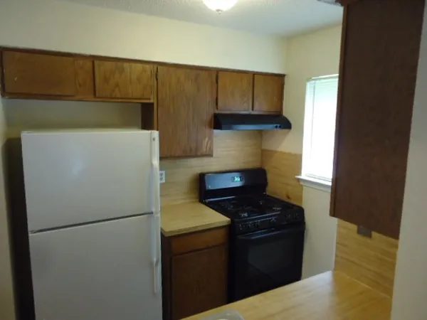 $1,350 | 2213 Singletree Avenue, Unit B, Austin, TX 78727