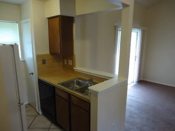 $1,350 | 2213 Singletree Avenue, Unit B, Austin, TX 78727