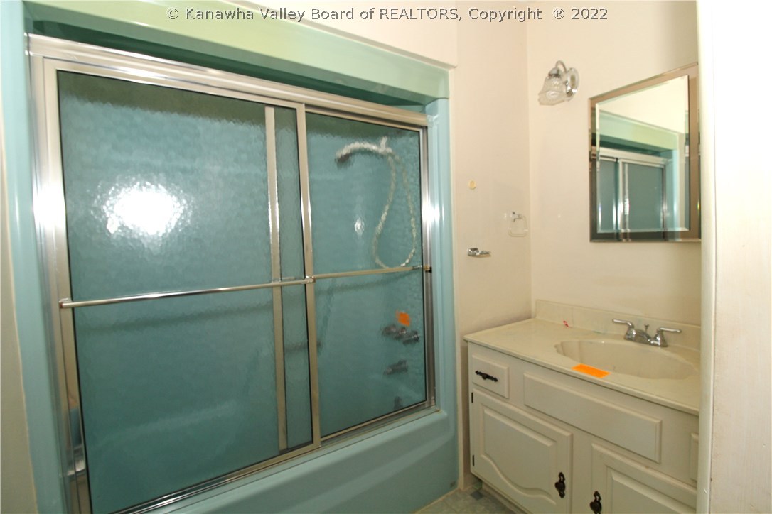 123 Rust Drive Charleston, WV 25320 - Photo 10 of 11 Gallery Image 10