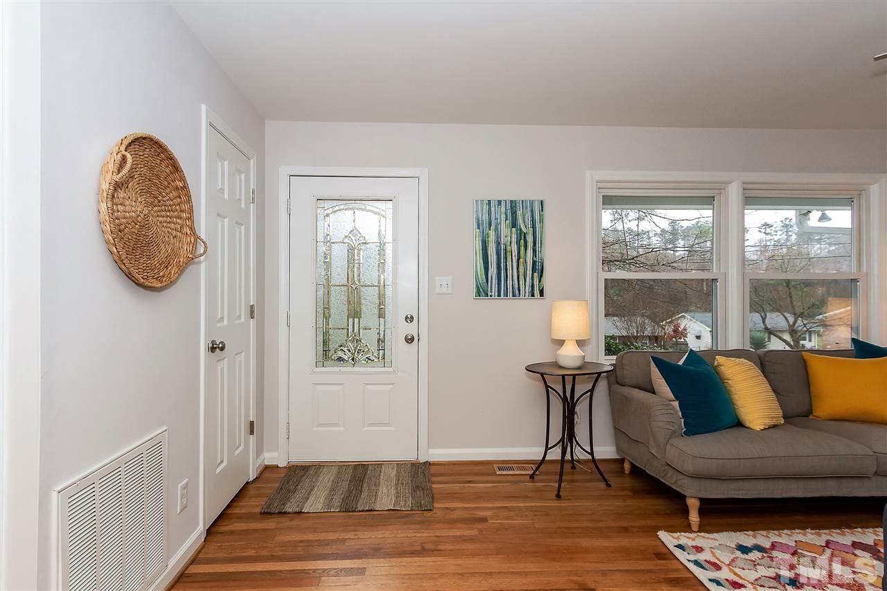 1321 Marlborough Road Raleigh, NC 27610 - Photo 3 of 23