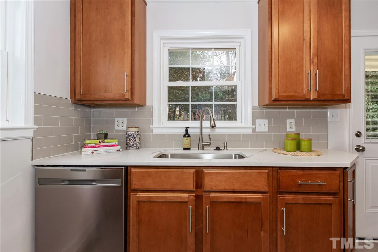 1321 Marlborough Road Raleigh, NC 27610 - Photo 9 of 23