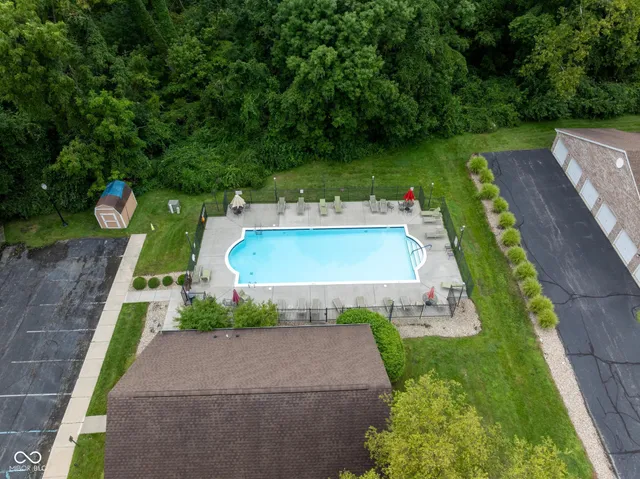 $175,000 | 6510 Jade Stream Court, Unit 208, Indianapolis, IN 46237