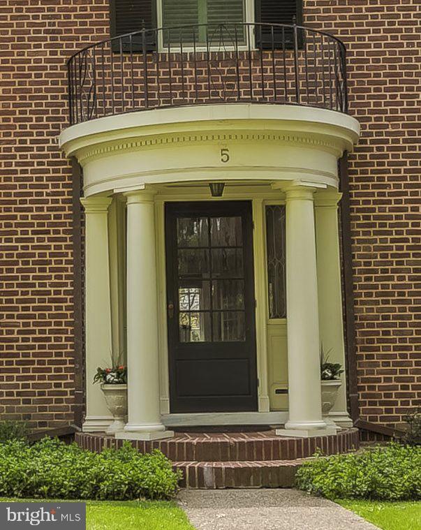 5 Millbrook Road Baltimore, MD 21218 - Photo 2 of 34 Main Entry