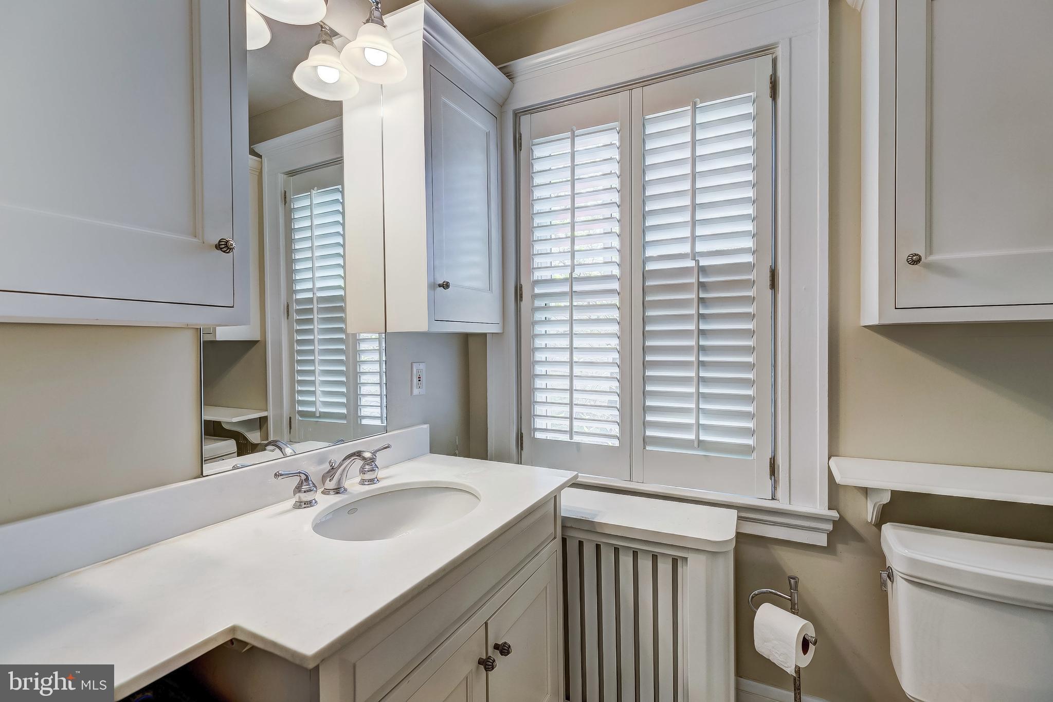 5 Millbrook Road Baltimore, MD 21218 - Photo 19 of 34 Master Bath
