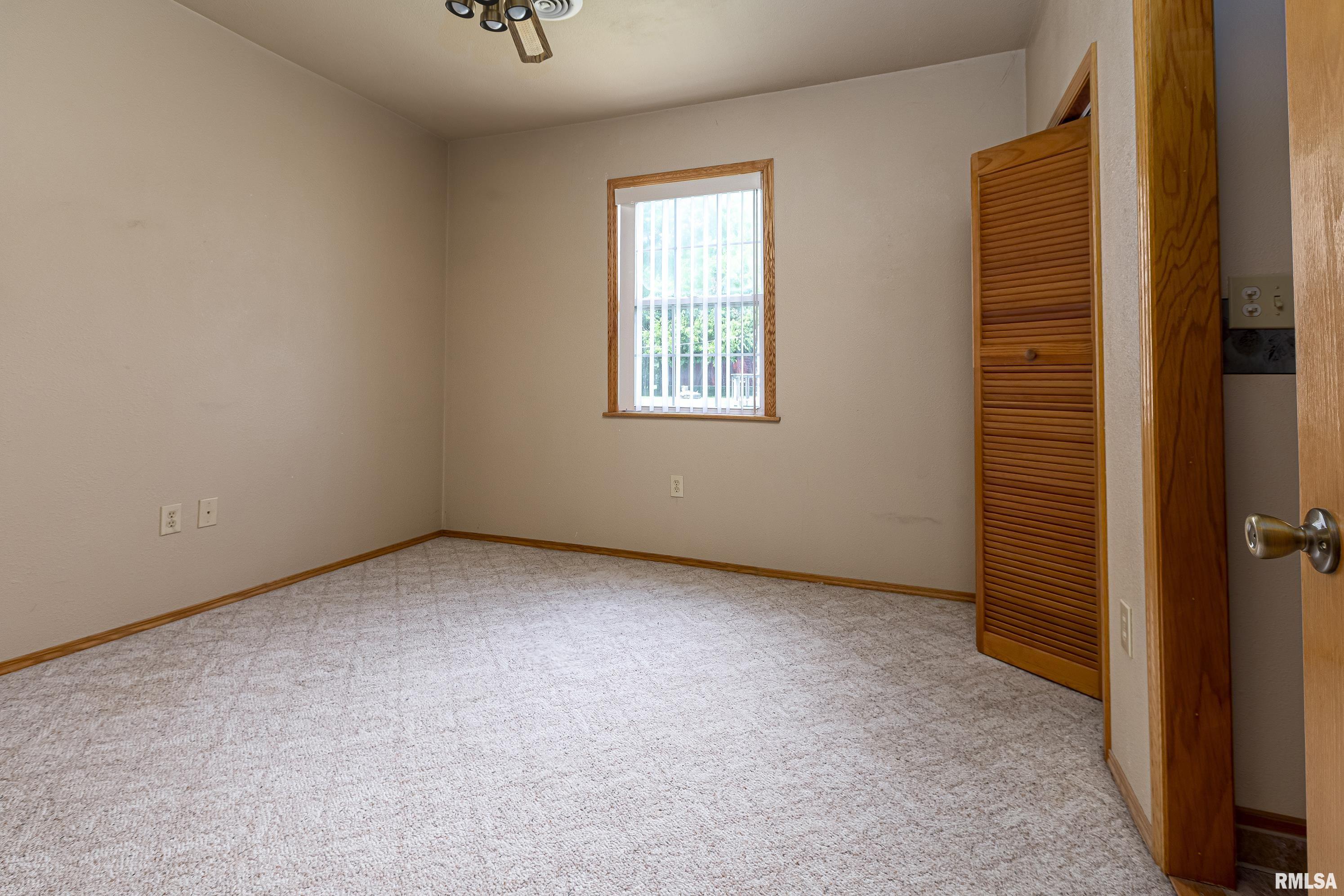 16398 New Dennison Road Marion, IL 62959 - Photo 16 of 38 Gallery Image 16