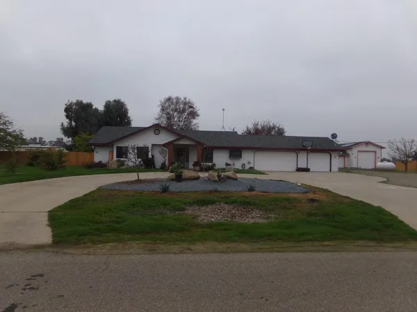 $529,999 | 19650 Road 31, Madera, CA 93638