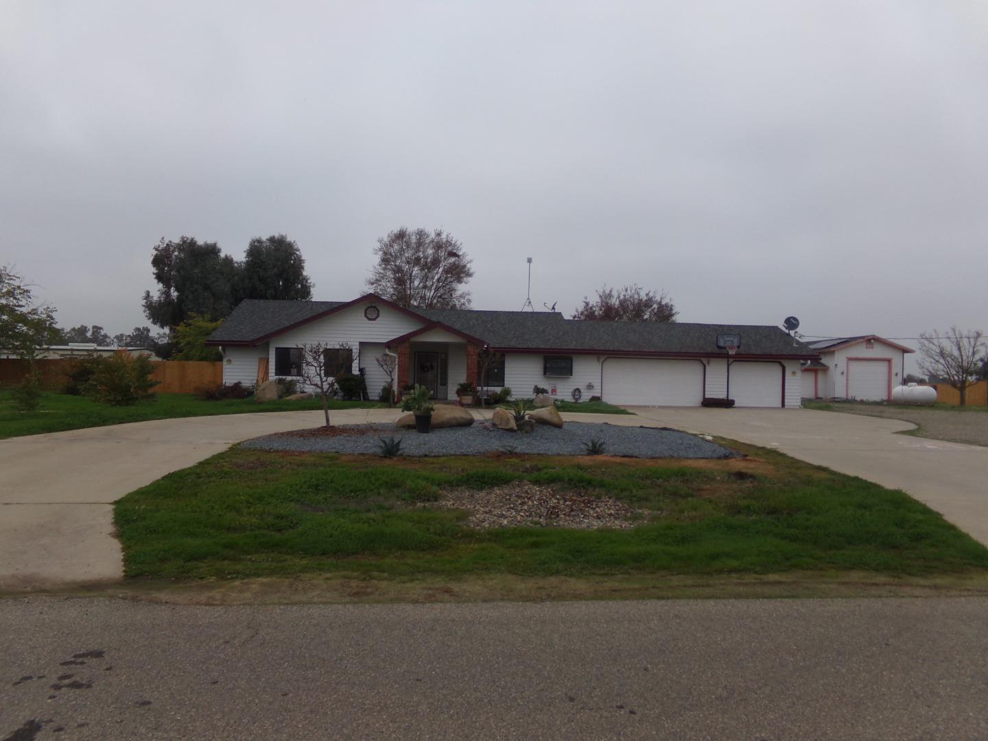 19650 Road 31 Madera, CA 93638 - Photo 1 of 48