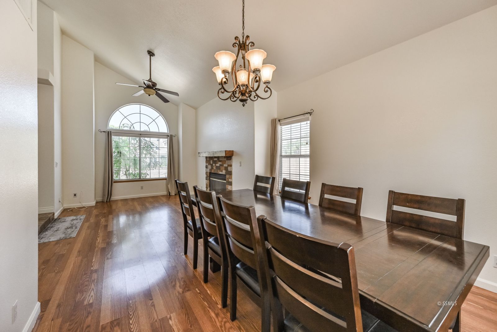 913 Margaret Avenue Ridgecrest, CA 93555 - Photo 14 of 38