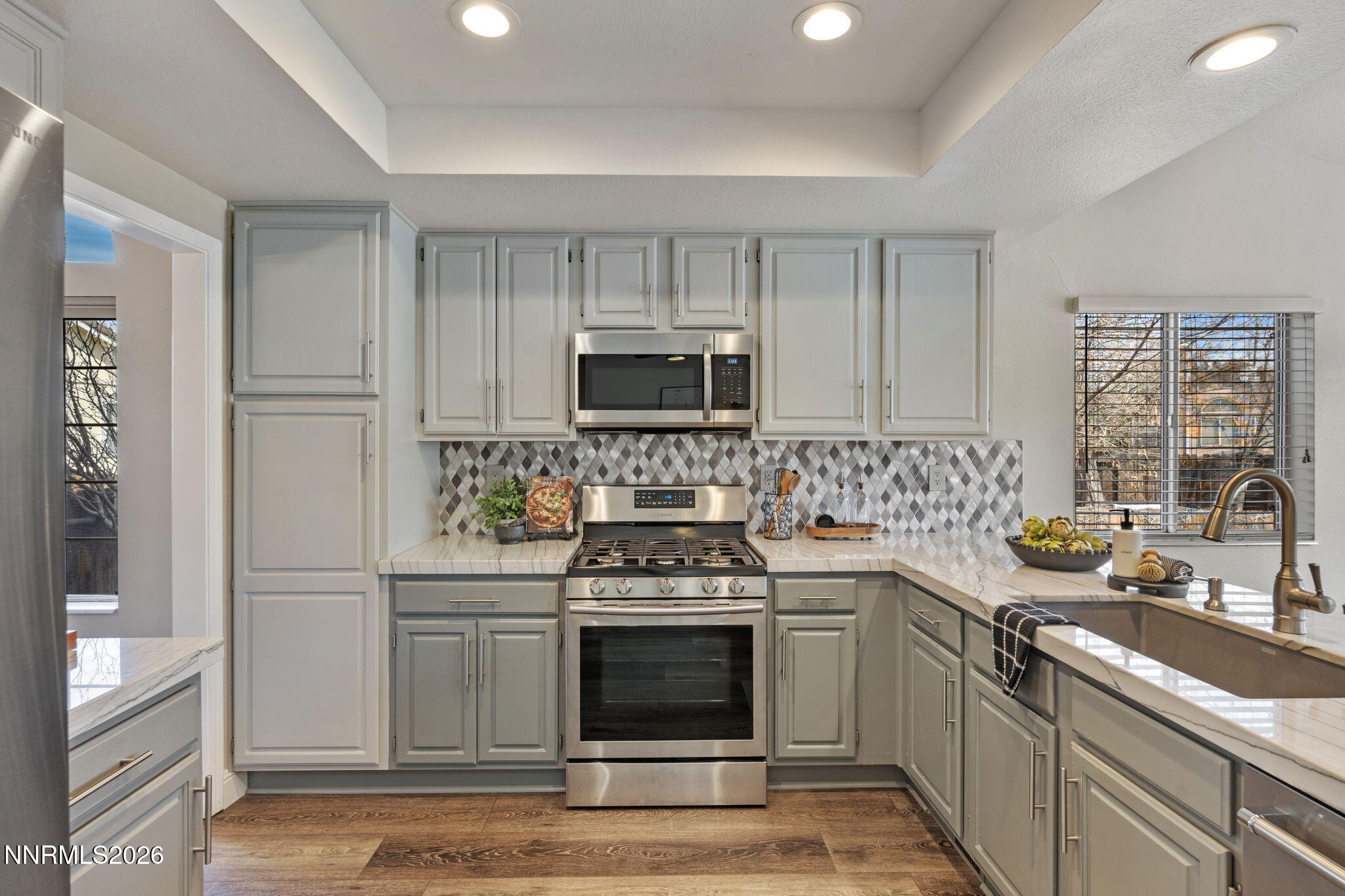 953 Wheatland Court Reno, NV 89511 - Photo 8 of 40 11-web-or-mls-DSC03765