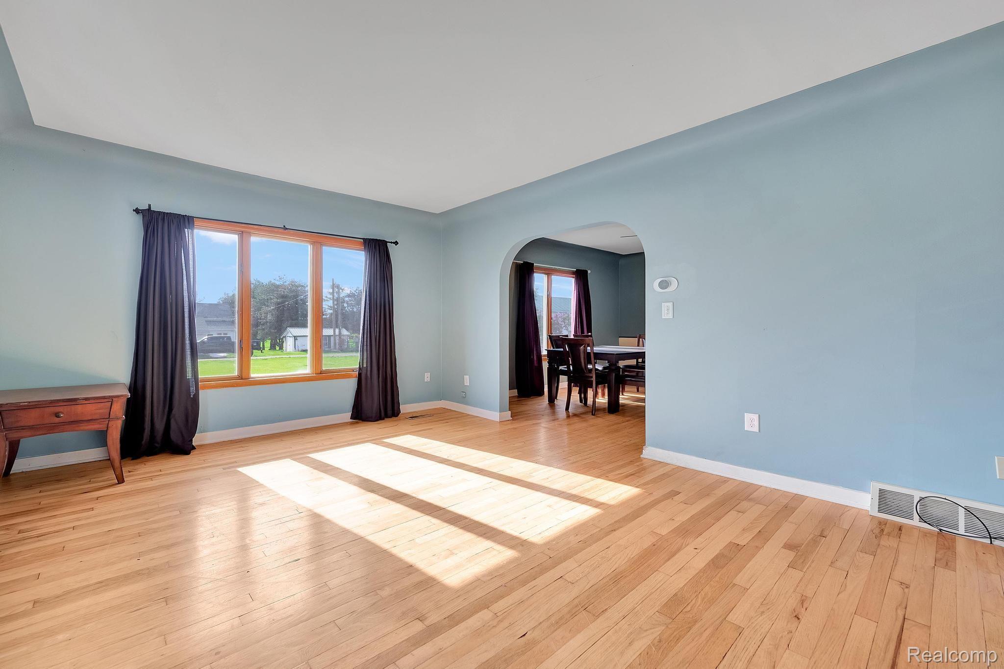 3711 West Lovejoy Road Byron, MI 48418 - Photo 5 of 51 Gallery Image 5