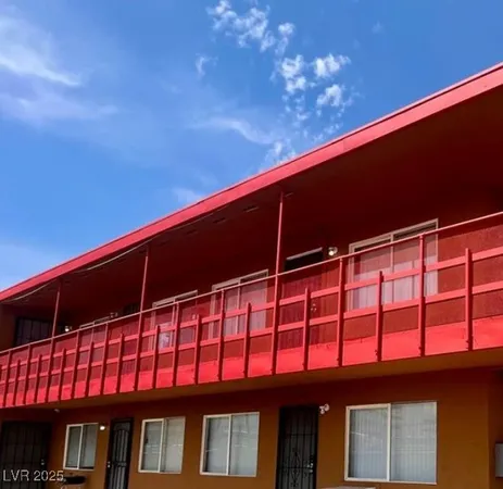 $1,050 | 239 West Cleveland Avenue, Unit 3, Las Vegas, NV 89102