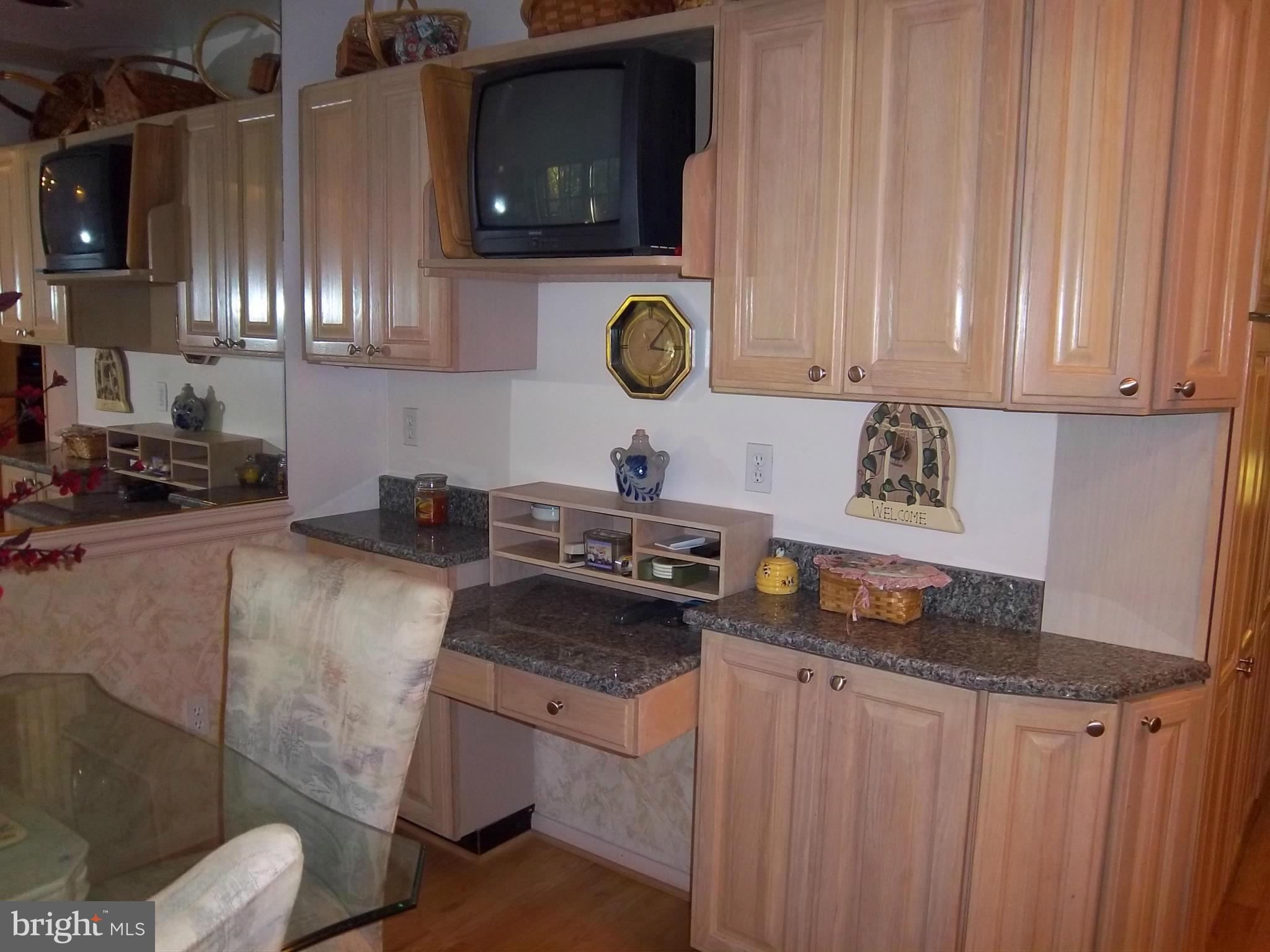 2450 Dalrymple Road Sunderland, MD 20689 - Photo 11 of 29 Kitchen