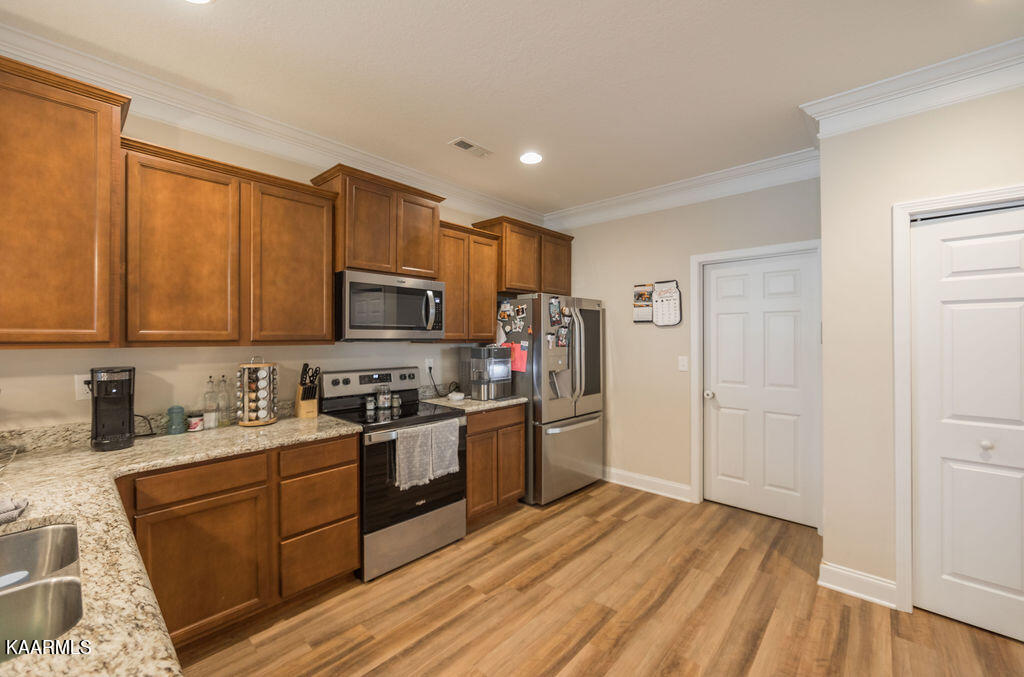 145 Hardinberry Street Oak Ridge, TN 37830 - Photo 10 of 23 2S2A2746-1