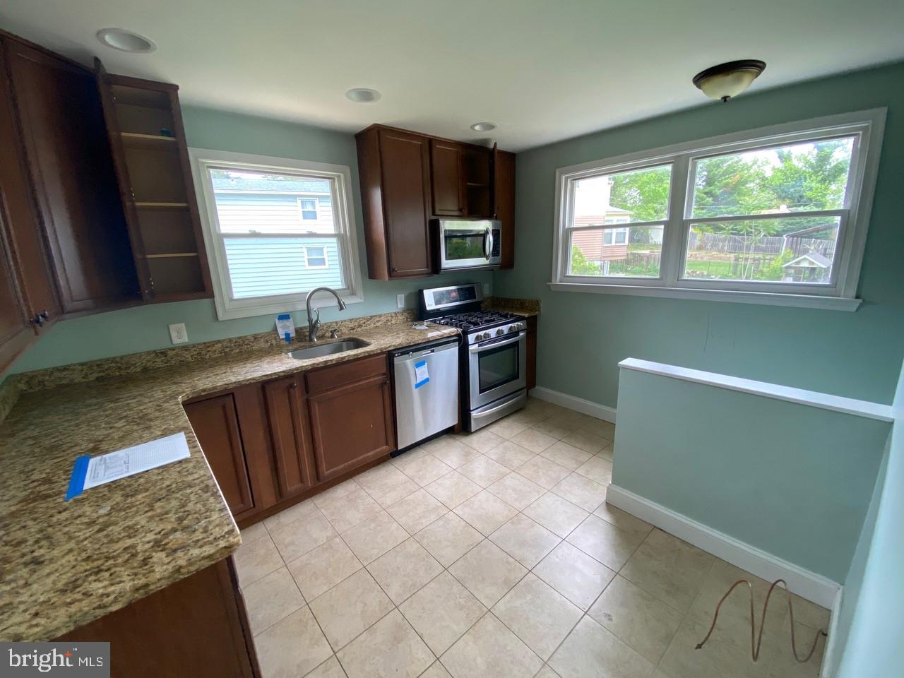 420 West Maple Road Linthicum, MD 21090 - Photo 3 of 11