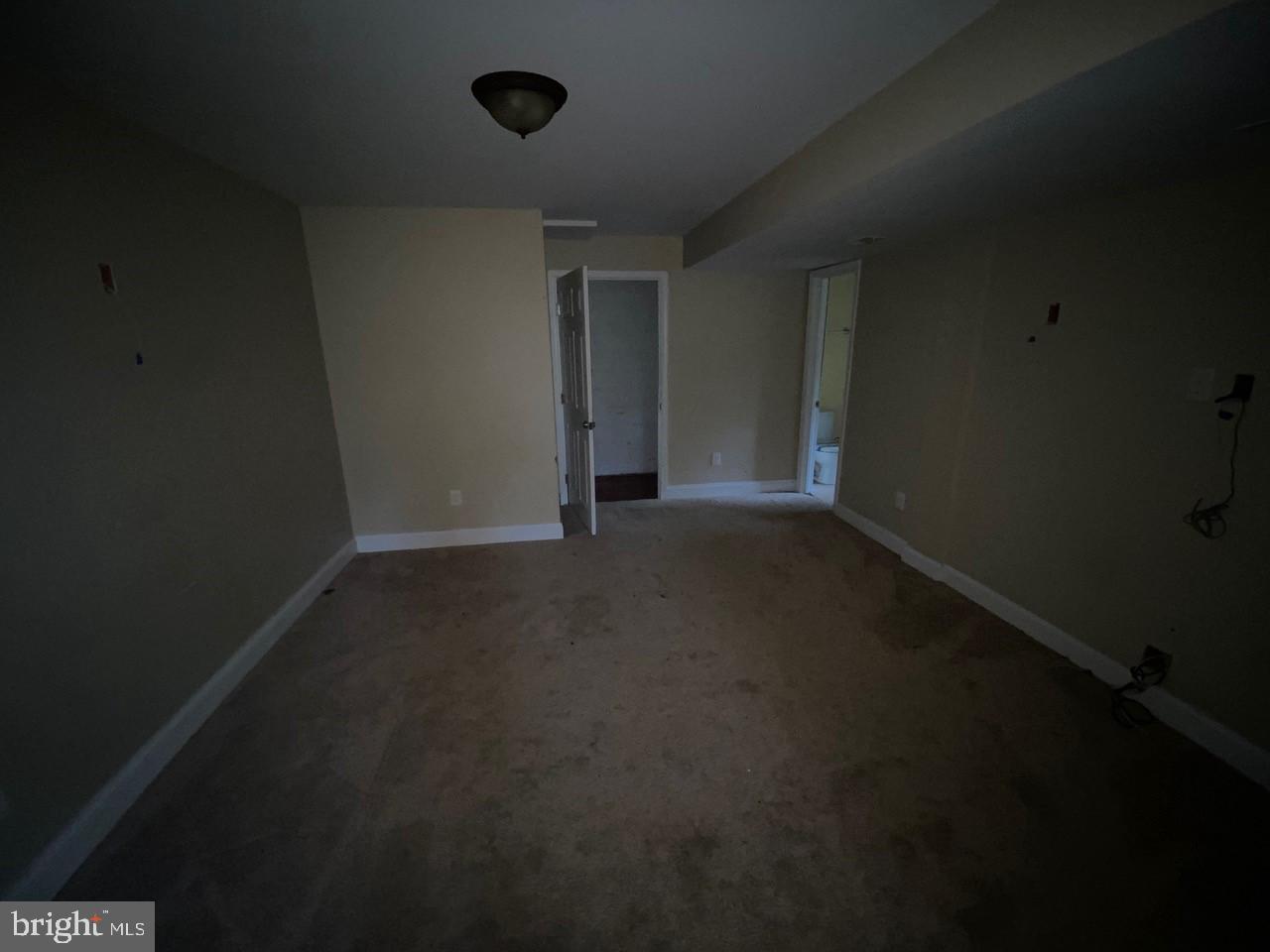 420 West Maple Road Linthicum, MD 21090 - Photo 4 of 11