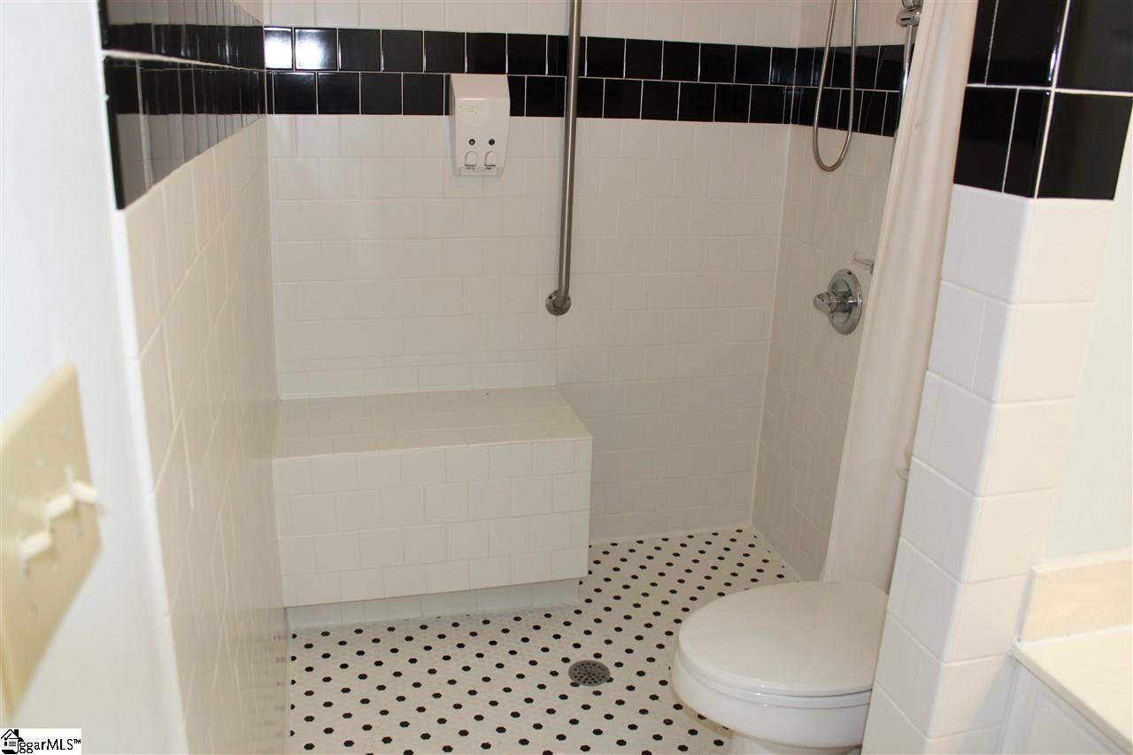 114 Hummingbird Ridge Greenville, SC 29605 - Photo 15 of 22 Gallery Image 15