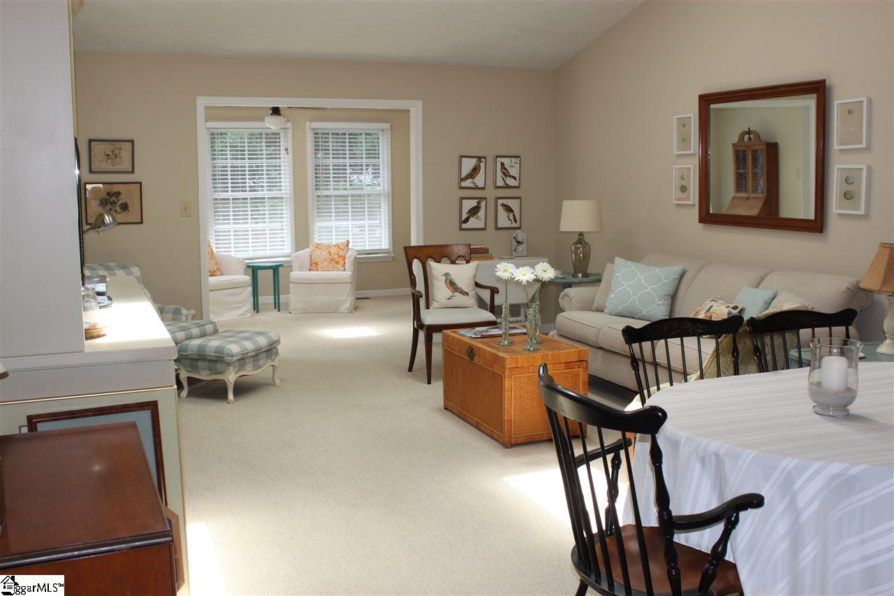 114 Hummingbird Ridge Greenville, SC 29605 - Photo 5 of 22 Gallery Image 5