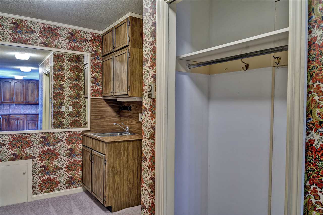 7 Weatherby Road Hanover, NH 03755 - Photo 3 of 35