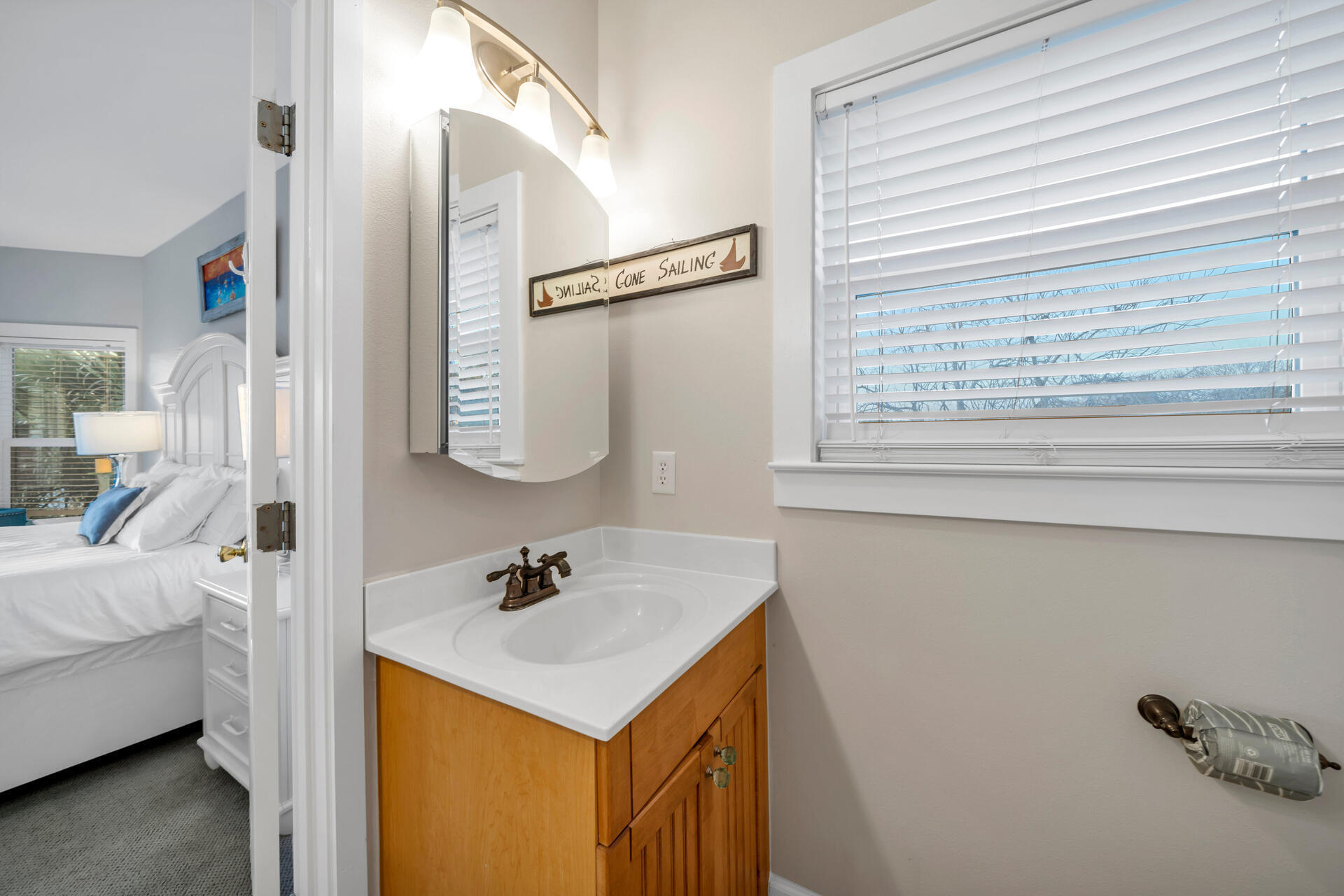 69 Pompano Street Destin, FL 32541 - Photo 41 of 78 69 Pompano St Destin FL 32541 USA-032-08