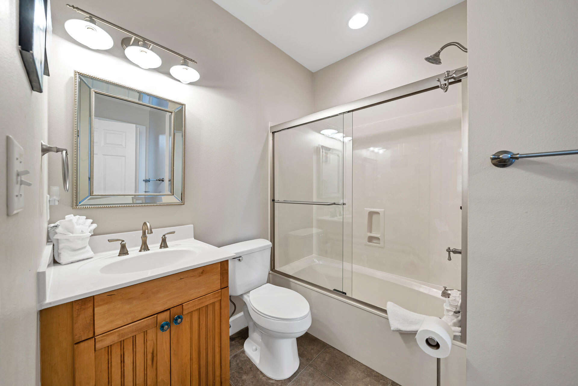 69 Pompano Street Destin, FL 32541 - Photo 43 of 78 69 Pompano St Destin FL 32541 USA-016-06