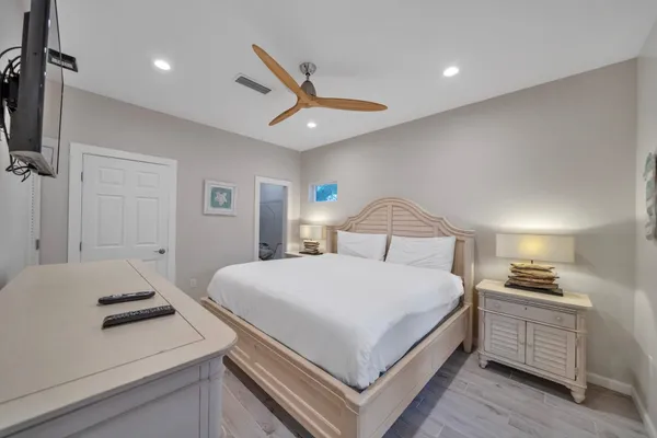$2,470,000 | 69 Pompano Street, Destin, FL 32541