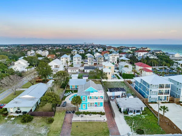 $2,470,000 | 69 Pompano Street, Destin, FL 32541