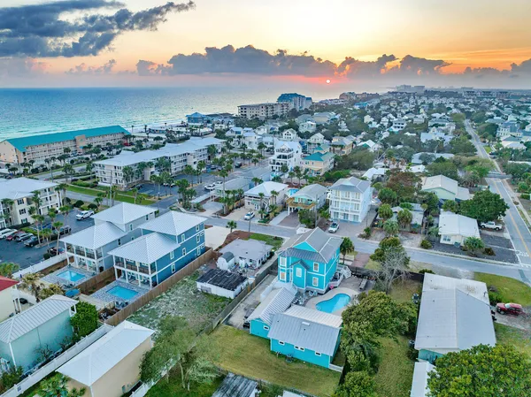 $2,470,000 | 69 Pompano Street, Destin, FL 32541