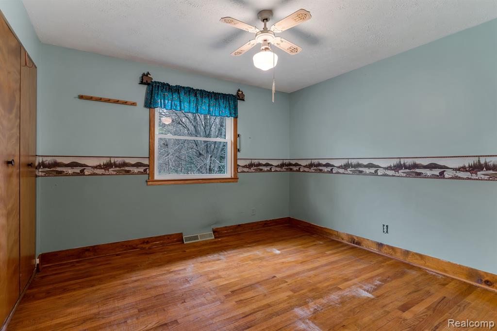 9540 Cherrywood Road Clarkston, MI 48348 - Photo 20 of 46