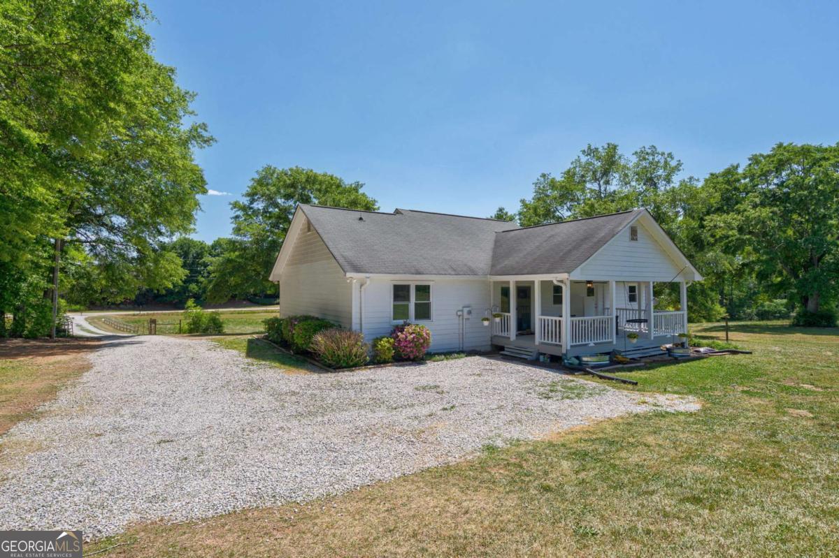 1221 Barber Creek Road Statham, GA 30666 - Photo 29 of 65