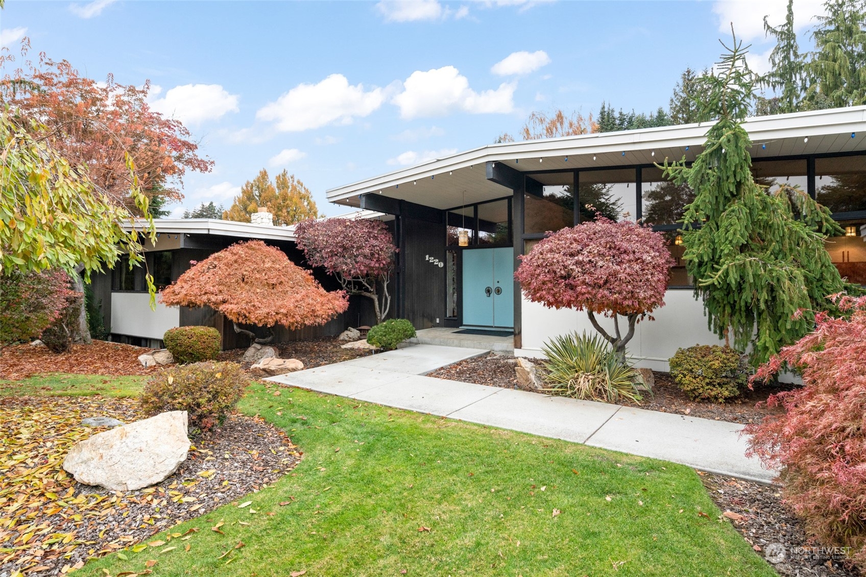 1220 First Street Wenatchee, WA 98801 - Photo 2 of 40 Gallery Image 2
